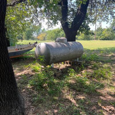 Propane tank with propane 