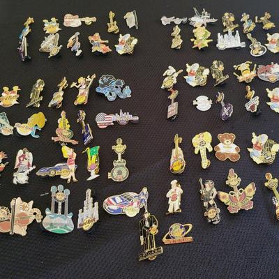 Hard Rock Pins: Chicago - Lot 4 (LR)