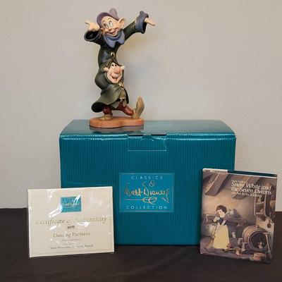 Disney Classics Collection: Dopey & Sneezy (K)