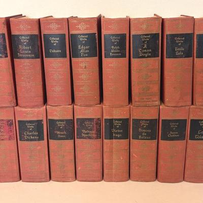 The Giant International Series of Books (LR)
