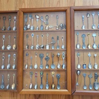 Spoon Displays + Spoons (LR)