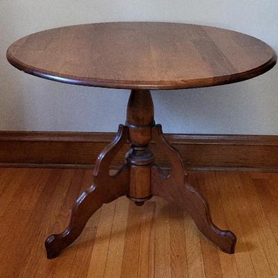 Small Dining Table (LR)