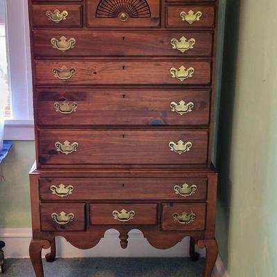 Pine Highboy (BR4)