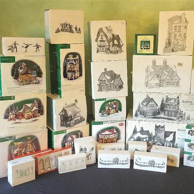 Dept. 56: Dickens' Village Series - Lot 2 (BR4)