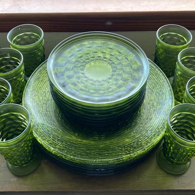 Lot 303: Green Presse Glassware - Plates And Cups