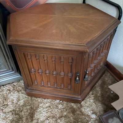 Lot 531: 28 Inch Hexagon Wooden Table