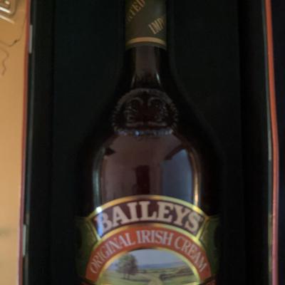 Lot 512: Baileys Original Irish Cream In Tin
