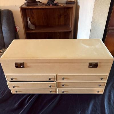 Lot 602: Vintage Multi-Drawer Jewelry Box with Lift-Top Organizer