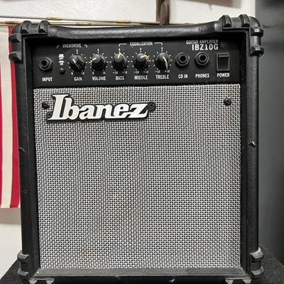 Lot 308: Ibanez Guitar Amp
