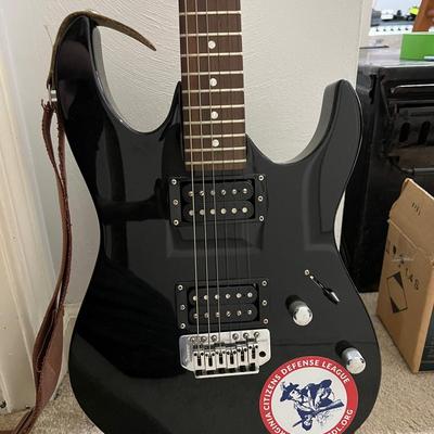 Lot 310: Ibanez Guitar