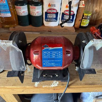 Lot 251: Cummins 6 Inch Bench Grinder 