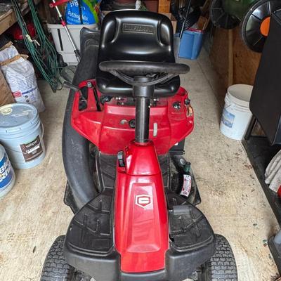 Lot 250: Craftsman RER 1000 Riding Mower