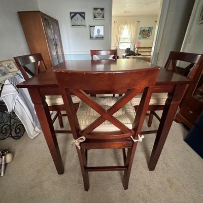 Lot 219: Kitchen Dining Table And 4 Chairs 