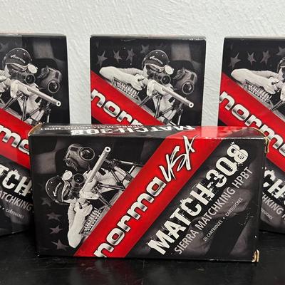 Lot 318: .308 Winchester Ammunition Lot – Hornady & Sierra MatchKing (120 Rounds Total)  Lot include