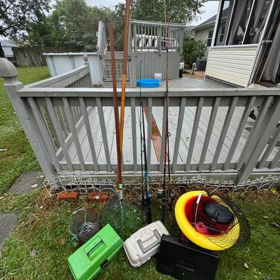 Lot 272: Fishing And Crabbing Gear 