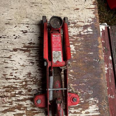 Lot 268: MVP Superlift Hydraulic Floor Jack