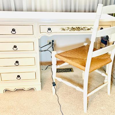 (3) Vintage Simmons Little Folks and Dixie Furniture