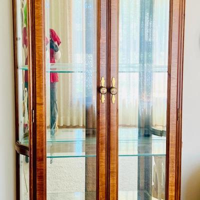 Lighted Curio Cabinet 