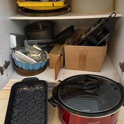 Crock Pot, Cake Pans, Muffin Tins & More 