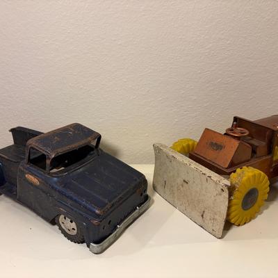Vintage TONKA Truck & Structo Bulldozer Toys