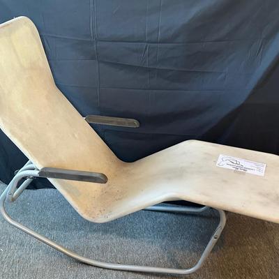 Vintage Lounge Chair