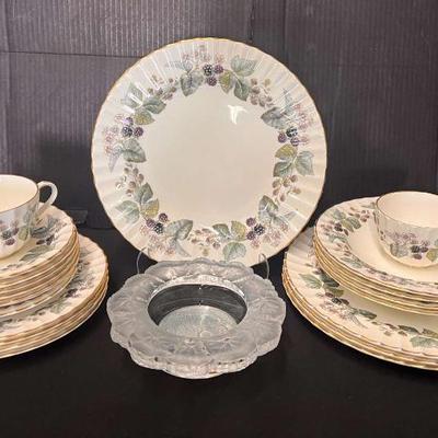 Sr1029 royal worcester lavinia china