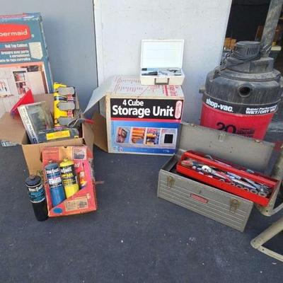 Ct484 mystery garage items and miscellaneous tools and storage