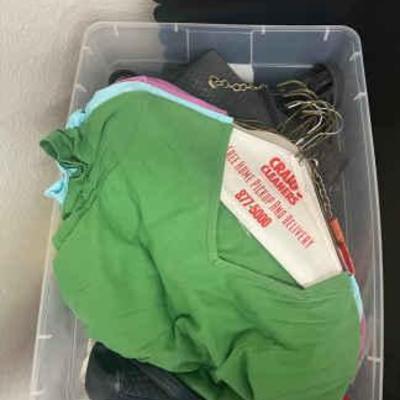 Sr1017 women s accessories & clothes mystery lot 2