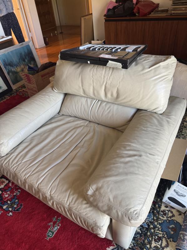Sale Photo Thumbnail #174