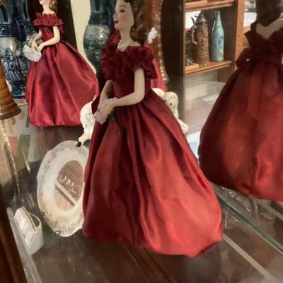 Sale Photo Thumbnail #174: Lady in red