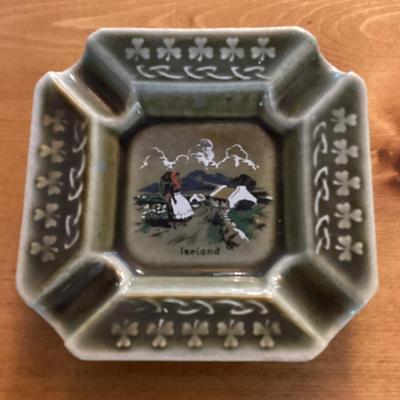 Sale Photo Thumbnail #210: Vintage Wade Irish porcelain ashtray