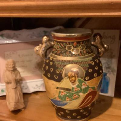Sale Photo Thumbnail #198: Satsuma vase