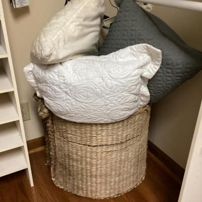 Sale Photo Thumbnail #328: Laundry basket and pillows