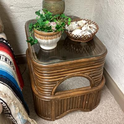 Sale Photo Thumbnail #242: Rattan accent table
