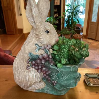 Sale Photo Thumbnail #135: Bunny rabbit planter