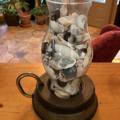 Sale Photo Thumbnail #171: Hurricane vase with handle and shells