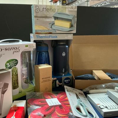 New Kitchen Goods 
