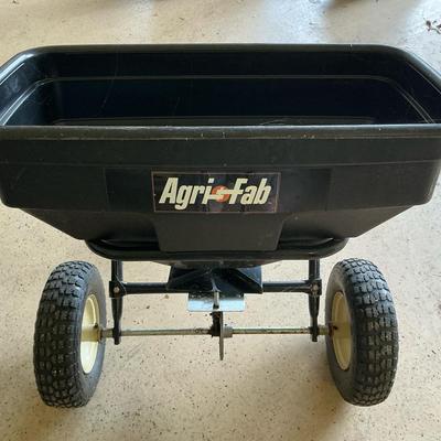 Agri-Fab Towing Spreader 