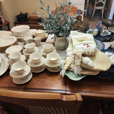 Sale Photo Thumbnail #104
