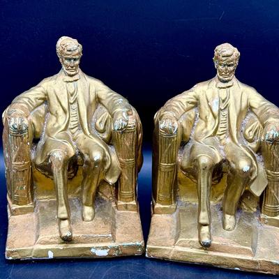 (2) Abraham Lincoln Chalkware Bookends