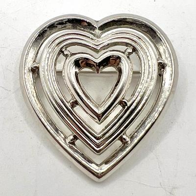 Vintage Trifari Heart Shaped Brooch Jewelry 