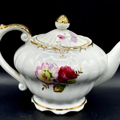 vintage Tilso musical porcelain teapot