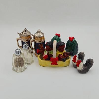 Salt & Pepper Shaker Lot