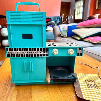 Kenner Easy Bake Oven