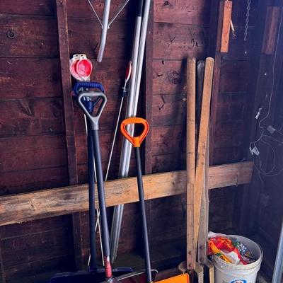 Winter Tools And Post Diggers 