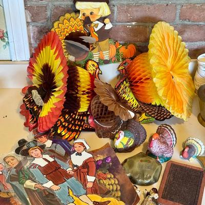 Thanksgiving Decor Lot