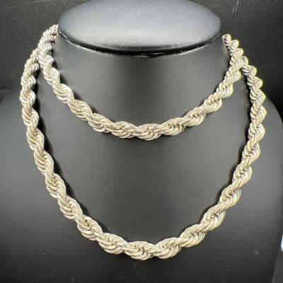 Heavy Silver Tone Jewelry Necklace with 925 Stamped Clasp