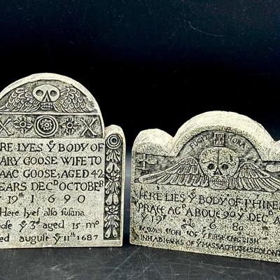 (2) Mini Vintage Replica Headstones
