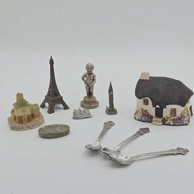 Fascinating Finds Lot