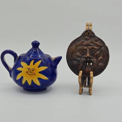 Mouth of Truth & Tiny Teapot